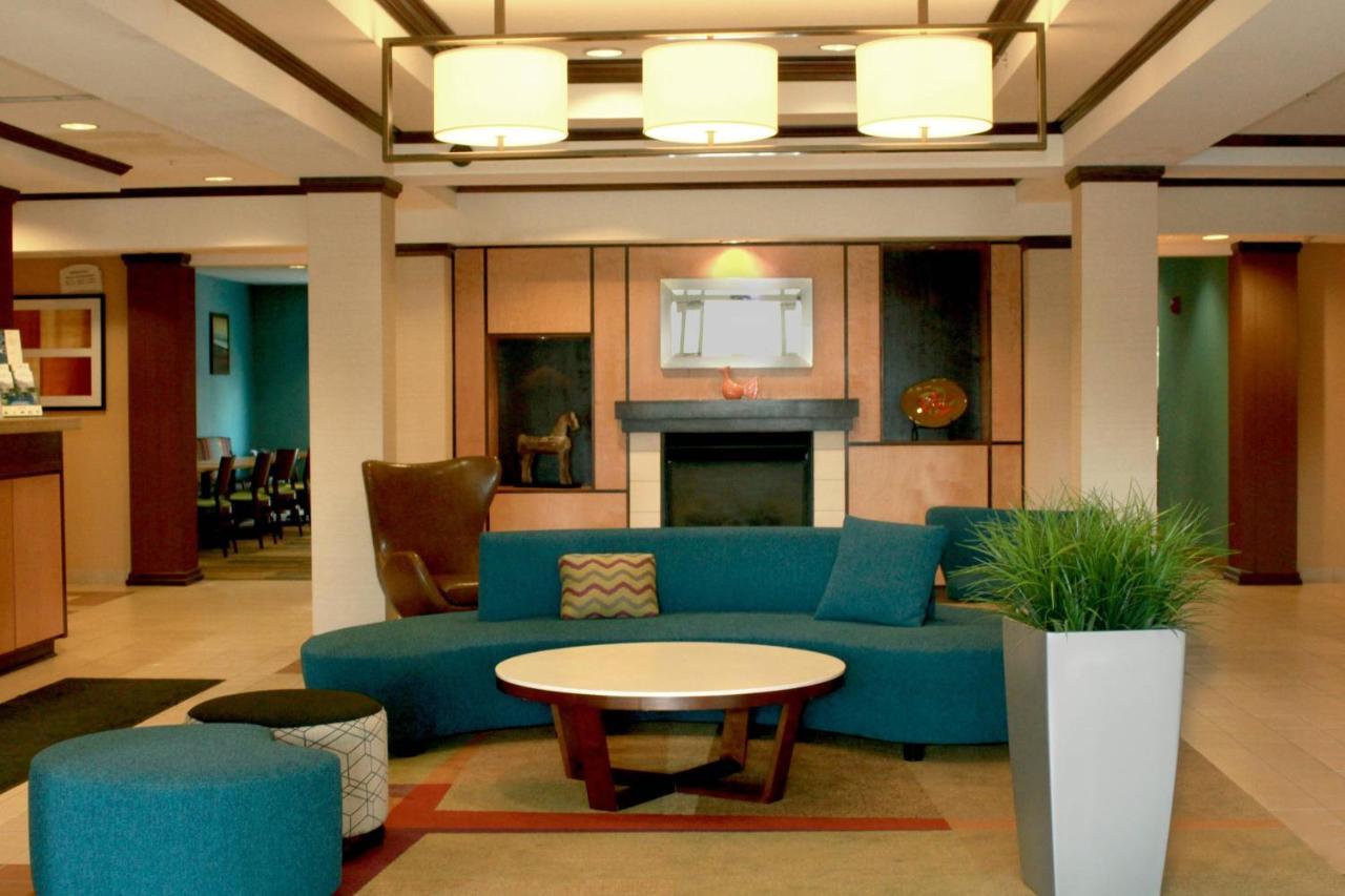 Fairfield Inn & Suites By Marriott Fairmont Eksteriør billede